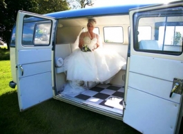 Splitscreen VW Campervan for weddings in Luton